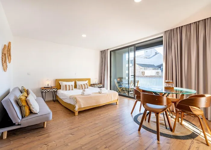 Viva In The Mood * Oporto